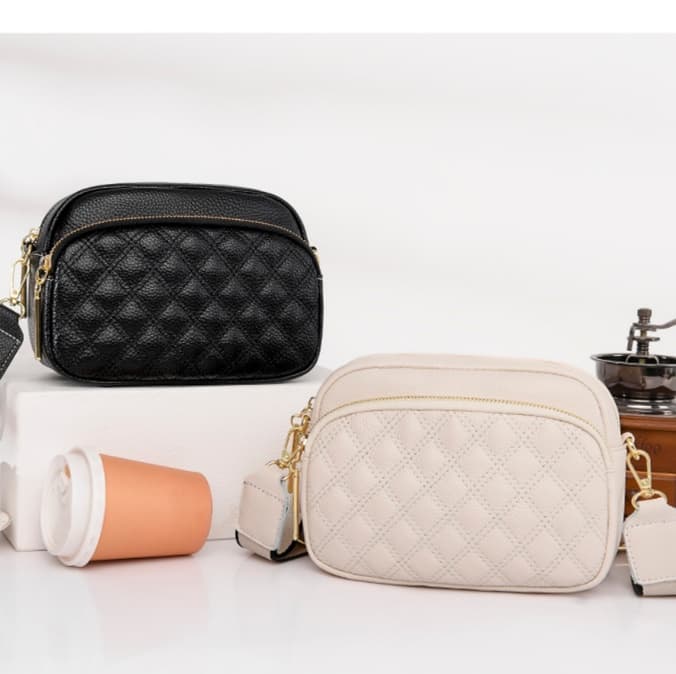 ショルダーバッグレディース キルティング 小ぶりショルダーバッグ