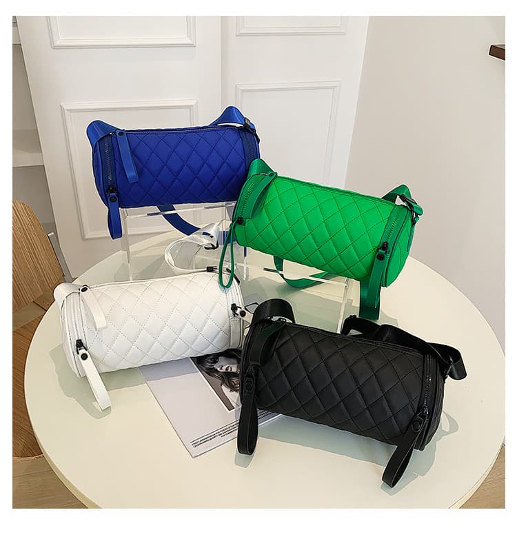 ショルダーバッグレディース キルティング 筒型ショルダーバッグ