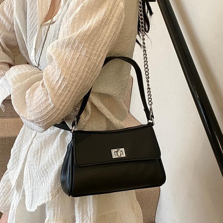 ショルダーバッグレディース チェーン フラップミニショルダーバッグ