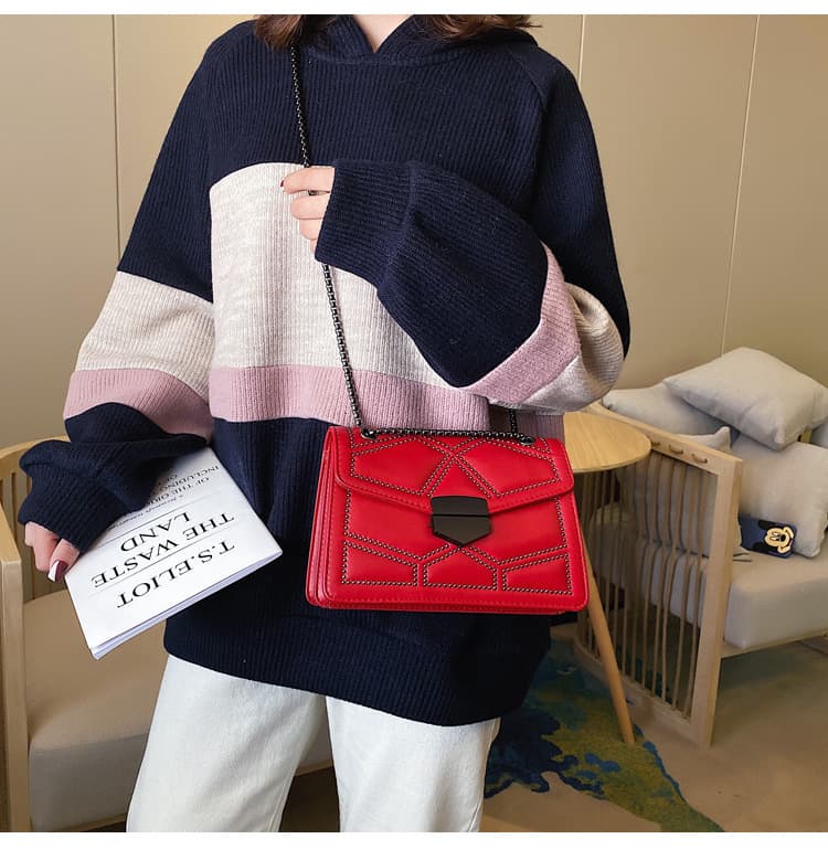 ショルダーバッグレディース チェーン 上品なステッチデザイン肩掛けかばん