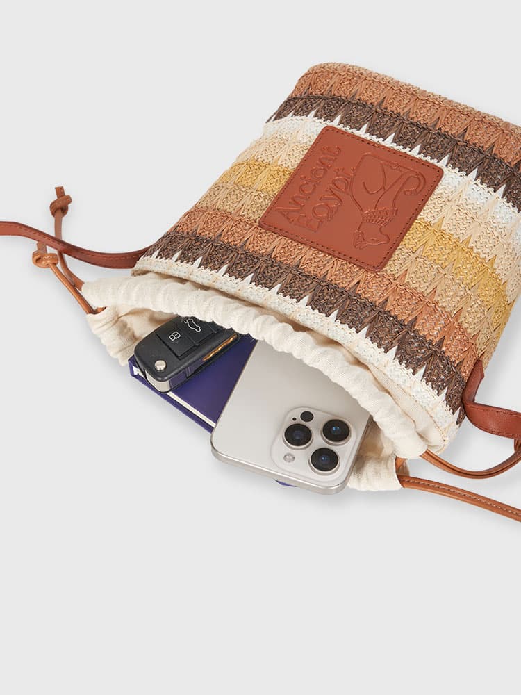 ショルダーバッグレディース 民族風刺繍入り巾着型カゴバッグ