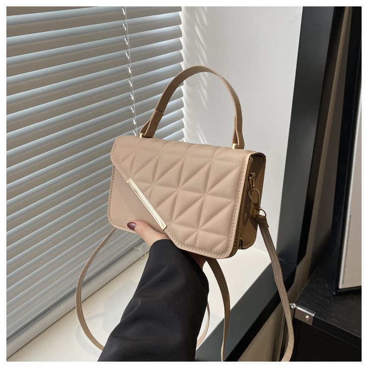 ショルダーバッグレディース キルティング カラフル上品キルティングミニハンドバッグ