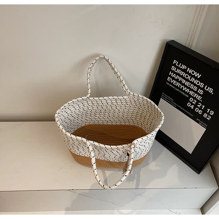 ショルダーバッグレディース カゴバック 春夏素材 丸みフォルム かごトートバッグ